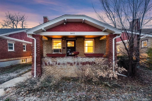 view of front of house featuring covered porch