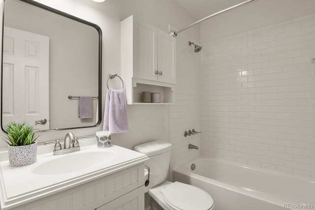 10310 E Jewell Ave Unit 55, Aurora, CO 80247 - bathroom with toilet, vanity, and shower / bathtub combination