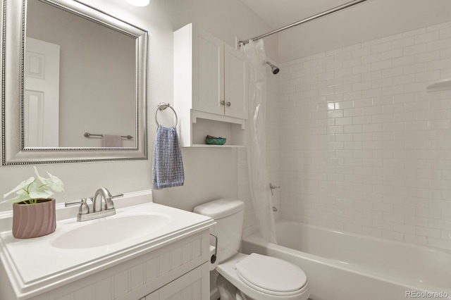 10310 E Jewell Ave Unit 55, Aurora, CO 80247 - bathroom featuring toilet, shower / bath combination with curtain, and vanity