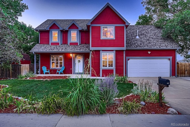 view of front of property with a front yard