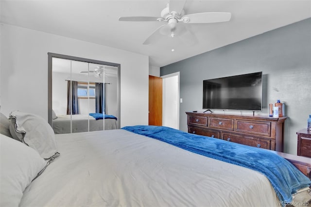 bedroom featuring a closet and ceiling fan