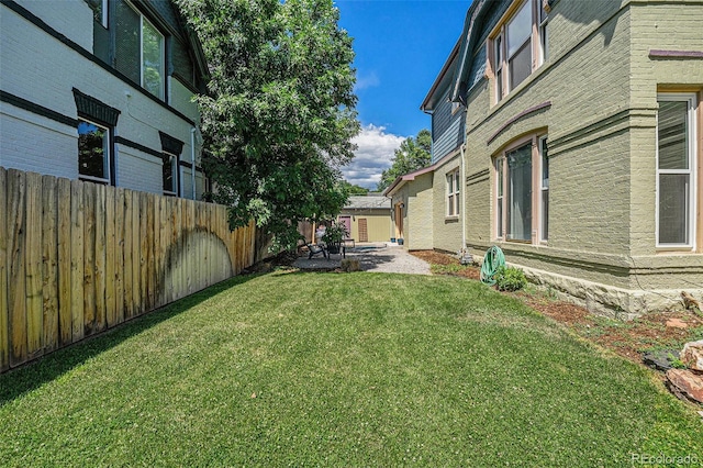 2831 N Humboldt St, Denver, CO 80205 - fenced backyard with a patio