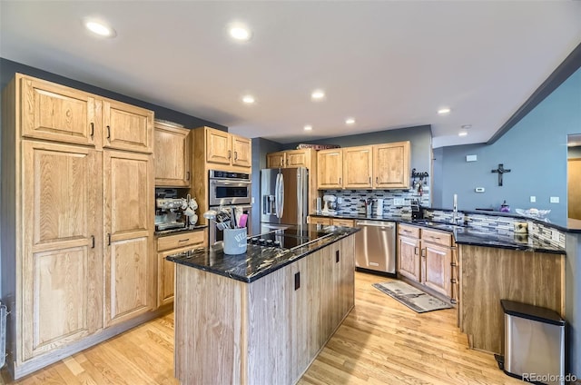 6588 S Oak Cir, Littleton, CO 80127 - kitchen featuring stainless steel appliances, light brown cabinetry, light wood-style floors, a peninsula, and recessed lighting