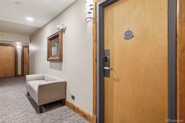 645 S Park Ave Unit 302, Breckenridge, CO 80424 - corridor featuring carpet and baseboards