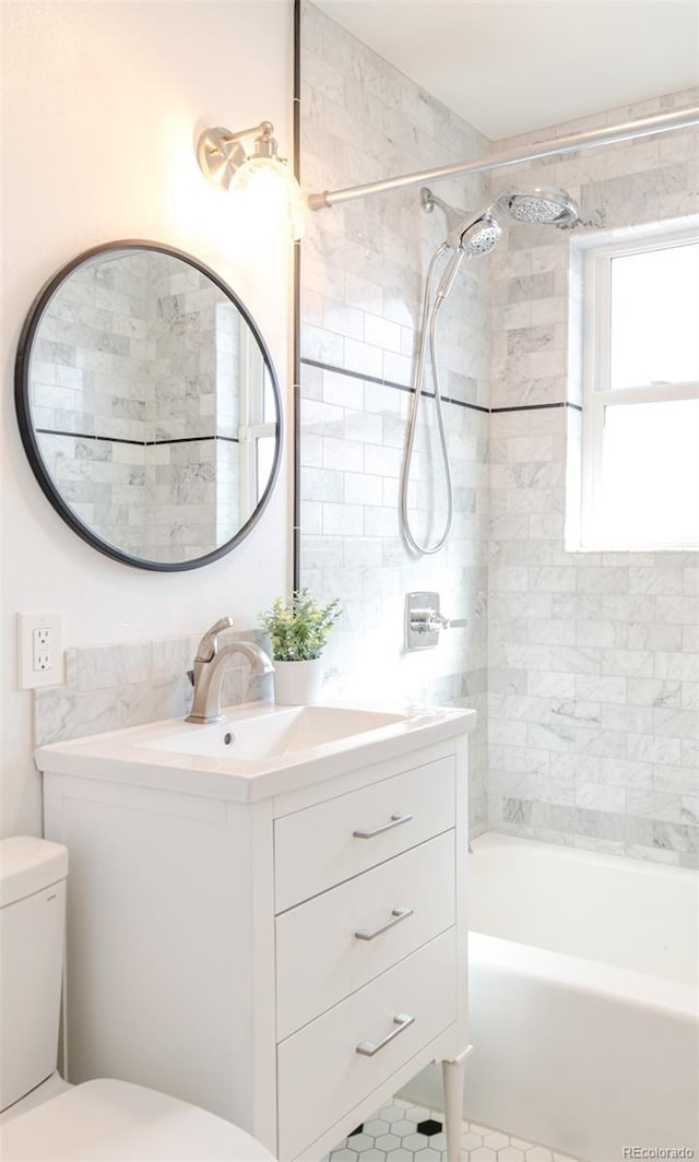 1476 W Dakota Ave, Denver, CO 80223 - full bath with vanity and shower / bathtub combination