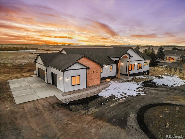 view of front of house featuring a garage