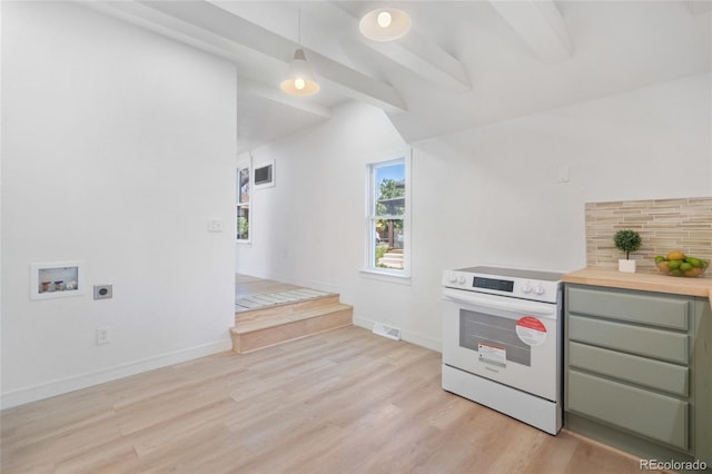 4636 Leaf Ct, Denver, CO 80216 - bonus room featuring light wood-style flooring, vaulted ceiling, and baseboards