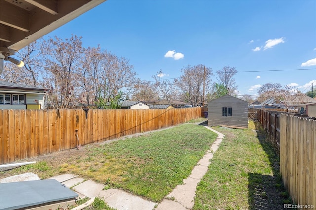4636 Leaf Ct, Denver, CO 80216 - view of yard featuring an outdoor structure and a shed