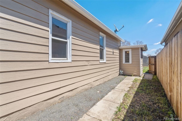 4636 Leaf Ct, Denver, CO 80216 - view of side of property with fence