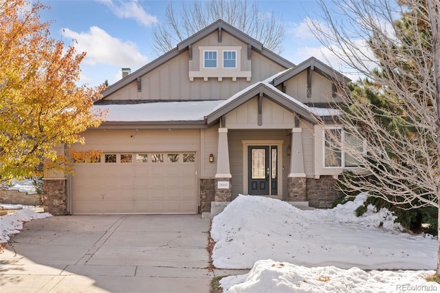 craftsman-style house with a garage