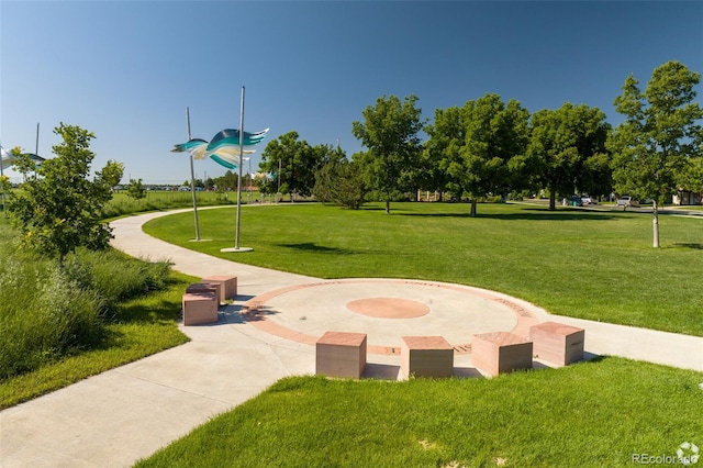 1335 N Alton St, Aurora, CO 80010 - surrounding community featuring a yard
