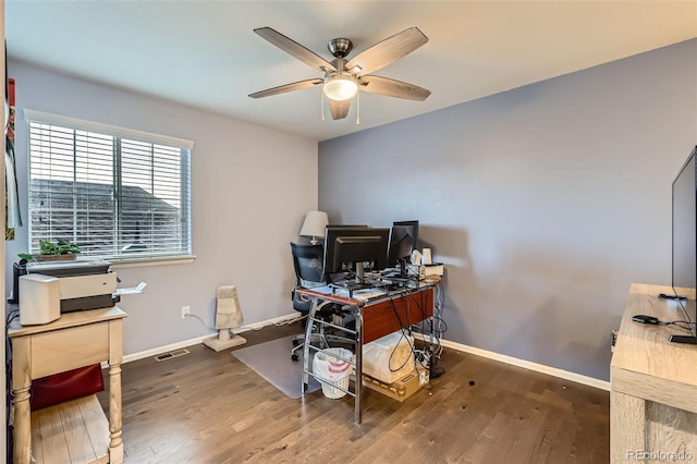 14641 E Poundstone Dr, Aurora, CO 80015 - photo 16
