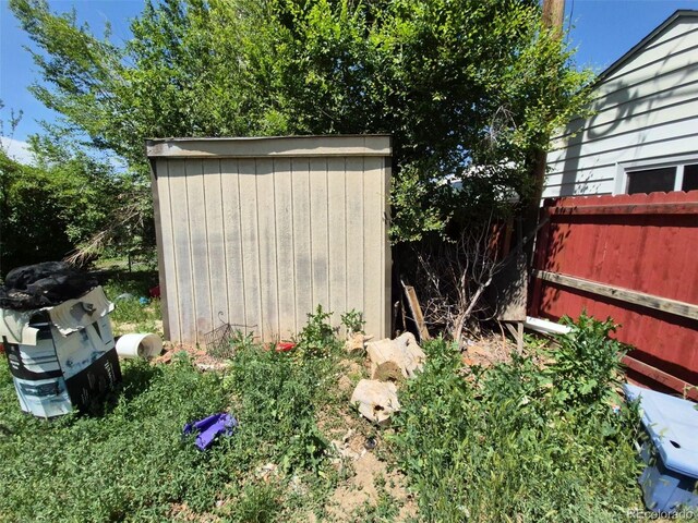 1266 Del Mar Pkwy, Aurora, CO 80010 - view of shed