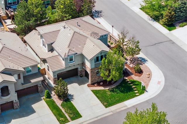 aerial view of property and surrounding area