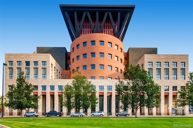 view of building exterior