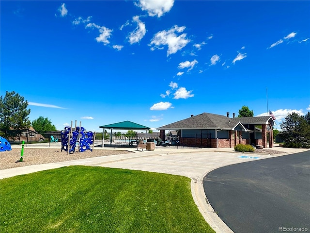2556 E 131st Pl, Thornton, CO 80241 - view of home's community