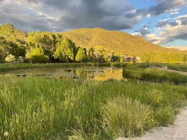 property view of mountains