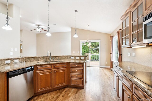 8225 W 67th Pl, Arvada, CO 80004 - photo 16