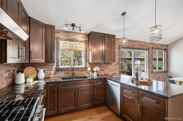 2812 W Davies Dr, Littleton, CO 80120 - photo 7