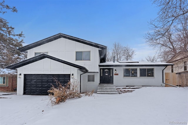 view of front of house featuring a garage