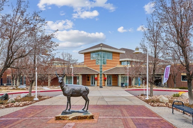 view of front of house