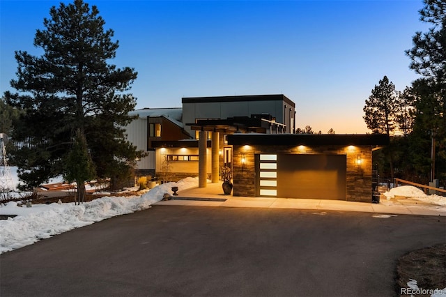 modern home with driveway