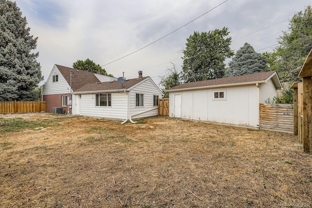 810 W Powers Dr, Littleton, CO 80120 - photo 27