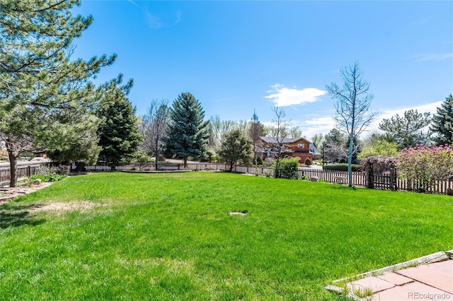 2401 Spindrift Dr, Longmont, CO 80503