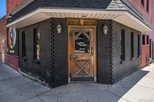 2103 W 32nd Ave Unit 10, Denver, CO 80211 - property entrance featuring brick siding
