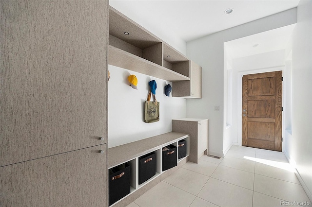 3057 S University Cir, Englewood, CO 80113 - mudroom with light tile patterned flooring and recessed lighting