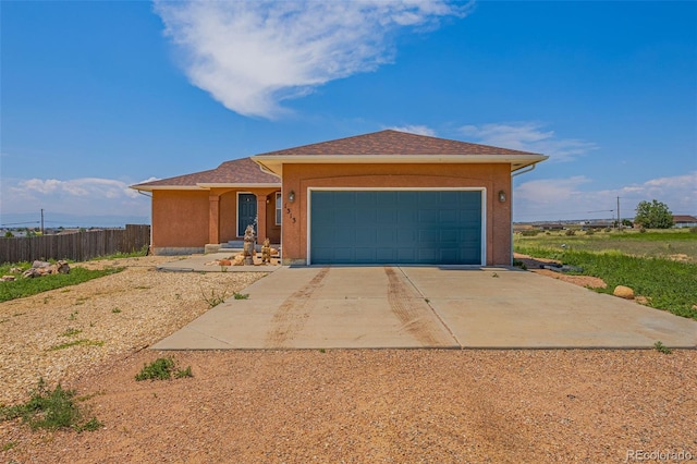 view of front facade featuring a garage