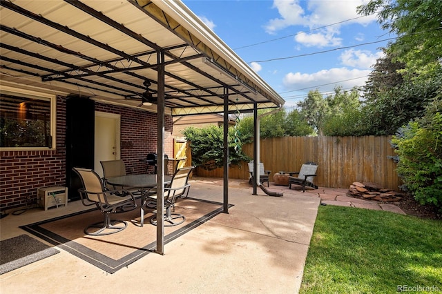 745 S Glencoe St, Denver, CO 80246 - view of patio featuring ceiling fan and outdoor dining area