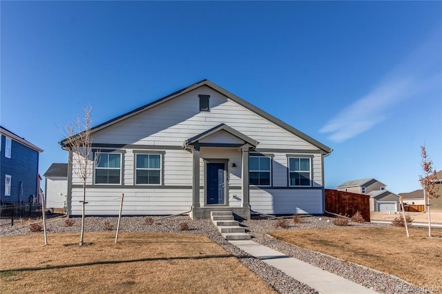 view of front of property with a front yard