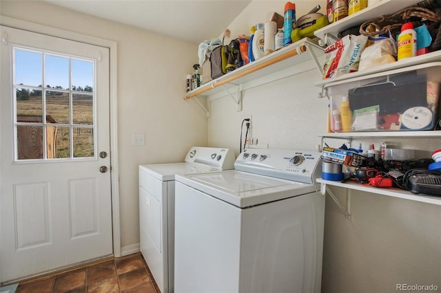 1888 Lakeview Dr, Lake George, CO 80827 - laundry area with washer and dryer
