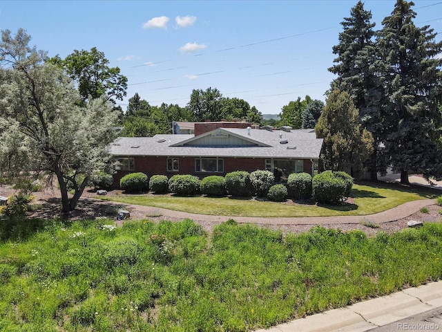 10400 W 35th Pl, Wheat Ridge, CO 80033 - ranch-style house featuring brick siding