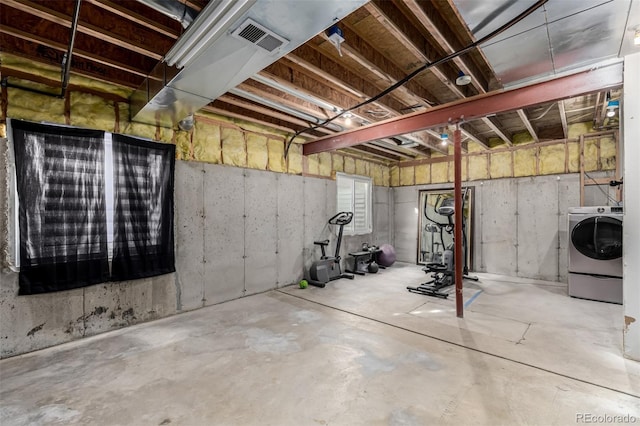 basement featuring washer / dryer