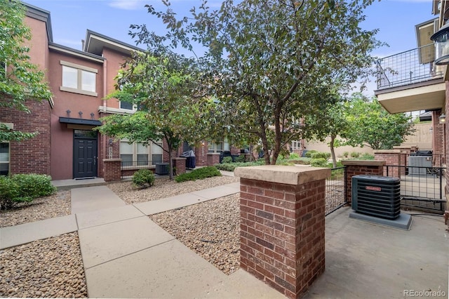 8935 E Nichols Pl, Centennial, CO 80112 - photo 3