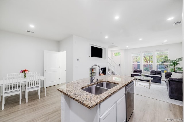 8935 E Nichols Pl, Centennial, CO 80112 - photo 13