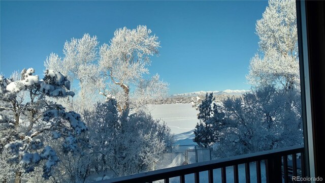 property view of mountains