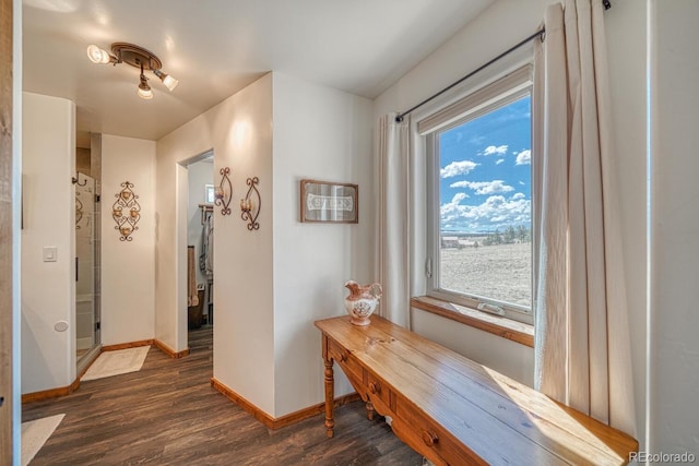 7103 Ranch Rd, Hartsel, CO 80449 - corridor featuring baseboards and dark wood-style flooring