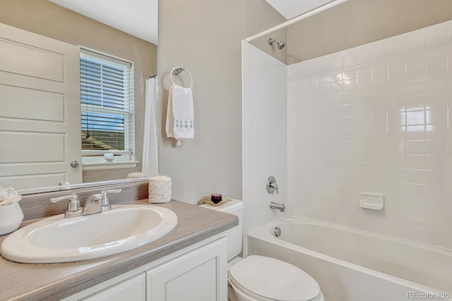 22583 E Union Cir, Aurora, CO 80015 - full bathroom featuring vanity and shower / tub combo
