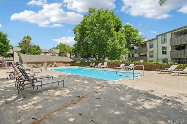 7305 S Xenia Cir Unit E, Centennial, CO 80112 - community pool with a patio area