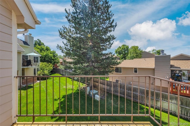 13782 E Lehigh Ave Unit H, Aurora, CO 80014 - view of yard with a balcony