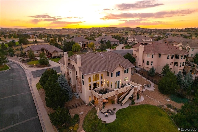 view of aerial view at dusk