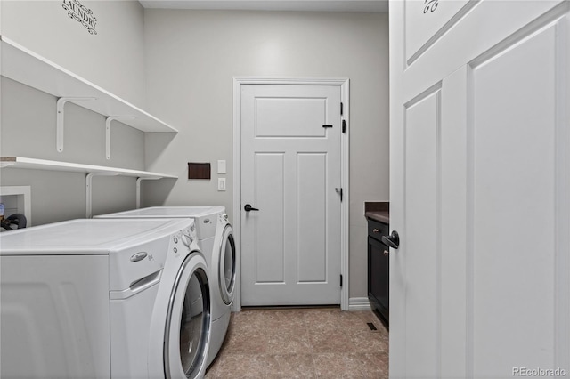 1815 Avery Way, Castle Rock, CO 80109 - laundry room with washing machine and dryer