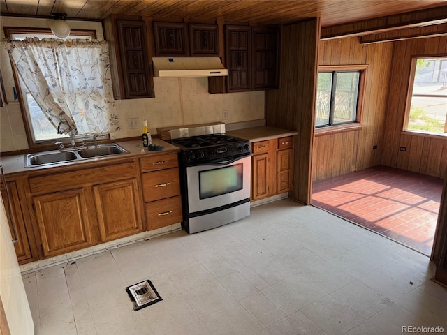 228 Elm St, Lochbuie, CO 80603 - photo 16