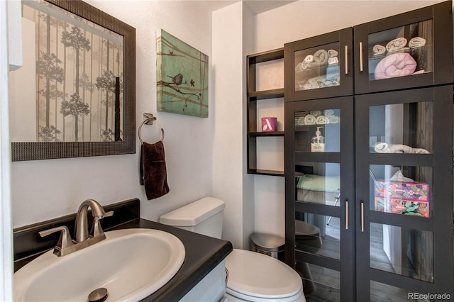 2790 S Wheeling Way, Aurora, CO 80014 - bathroom featuring toilet and vanity