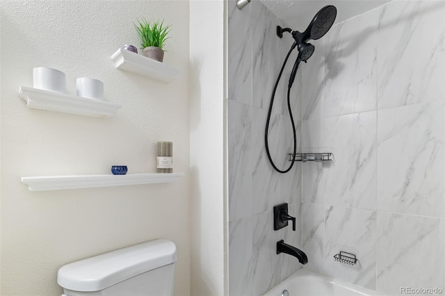 601 W 11th Ave Unit 910, Denver, CO 80204 - bathroom with toilet and shower / tub combination