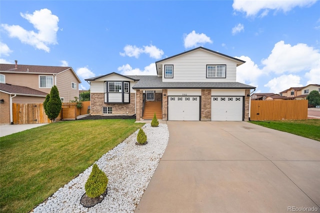 7102 Oxmoor Ln, Colorado Springs, CO 80925 - photo 1