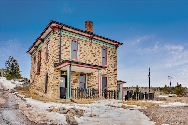 view of front of home